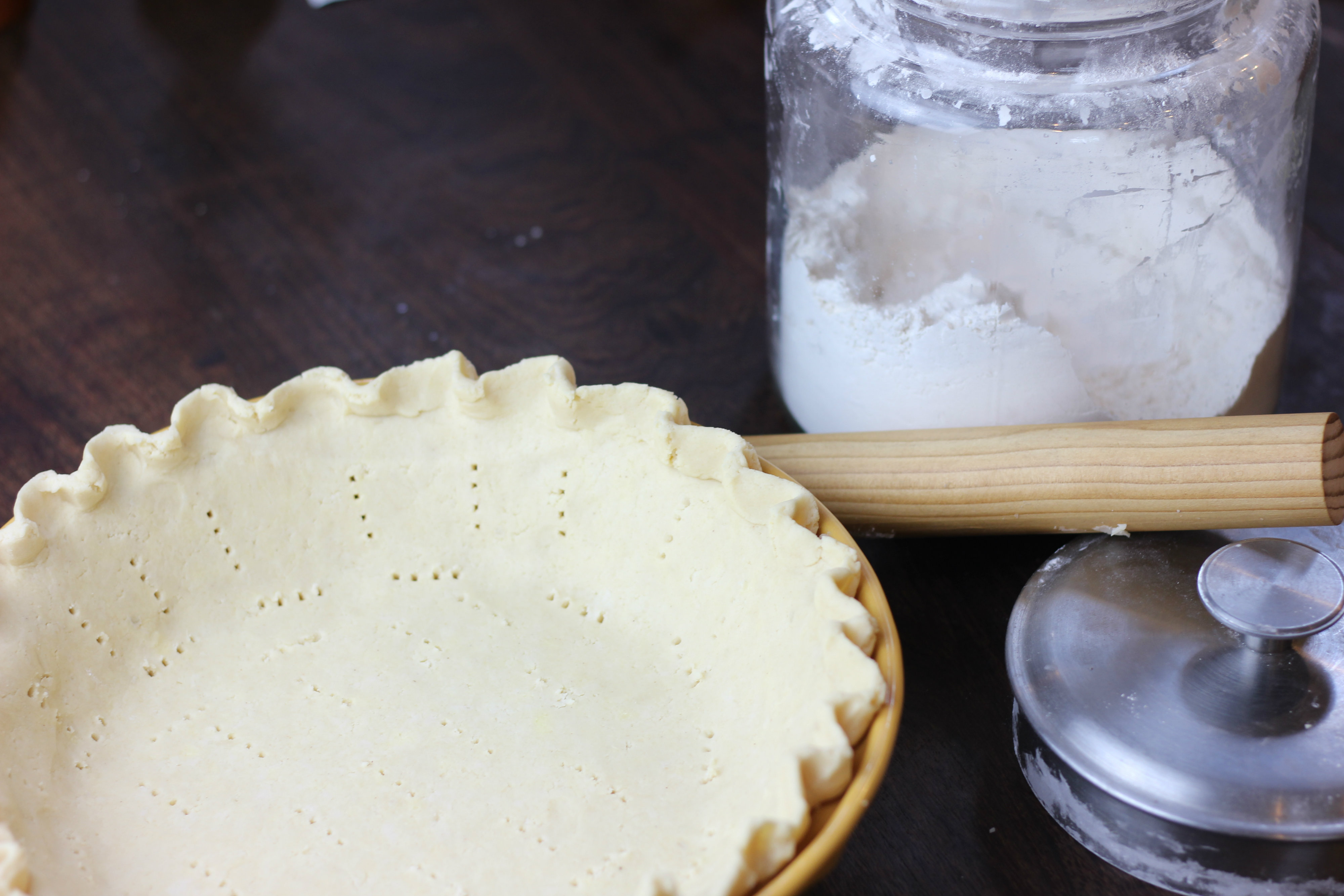 Paleo Pie Crust easy, flaky, crimps beautifully Eat Beautiful