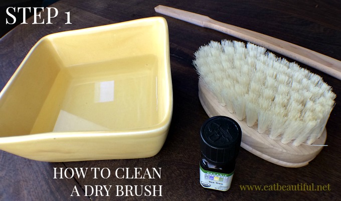 HOW TO CLEAN A DRY BRUSH - Eat Beautiful
