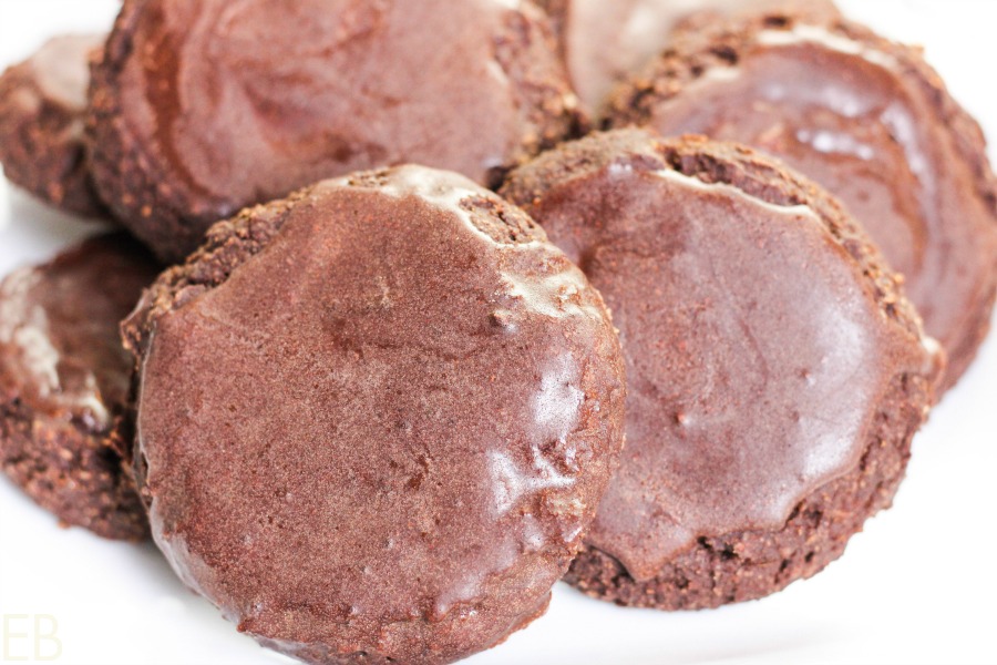 AIP Healthy &amp;quot;Chocolate&amp;quot; Banana Cookies with Glaze (Fast &amp; Easy Prep ...