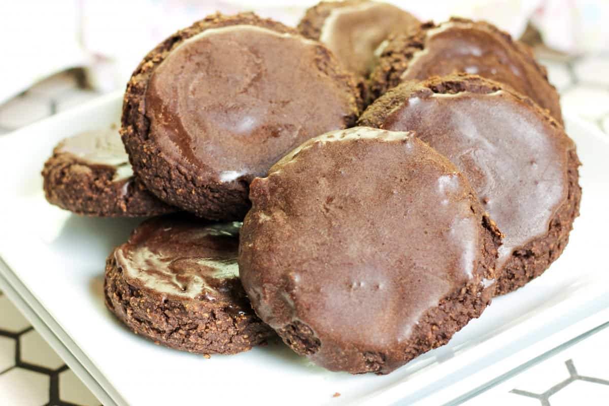 plate of aip chocolate banana cookies