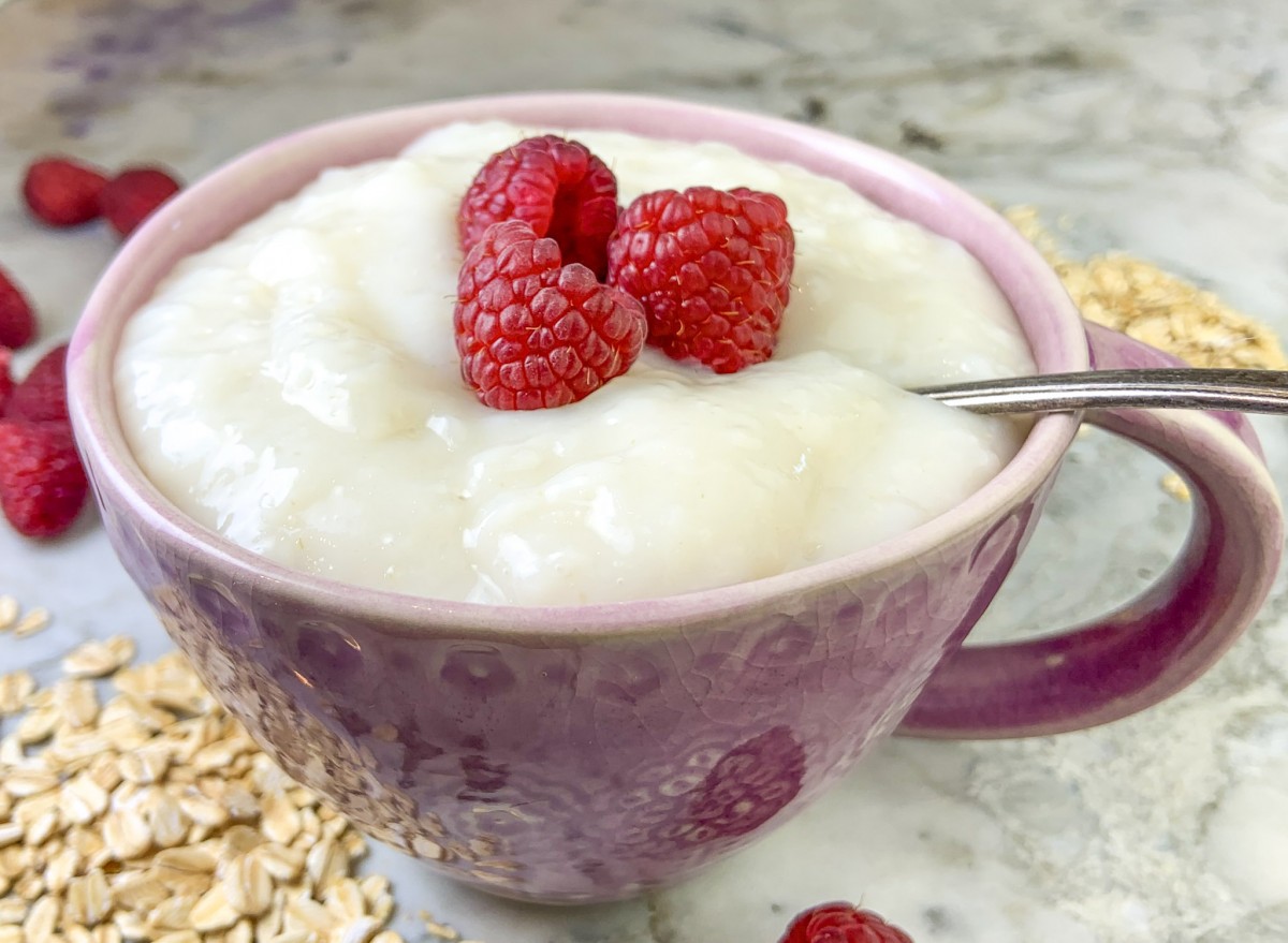 close-up photo of oat milk yogurt in pink mug