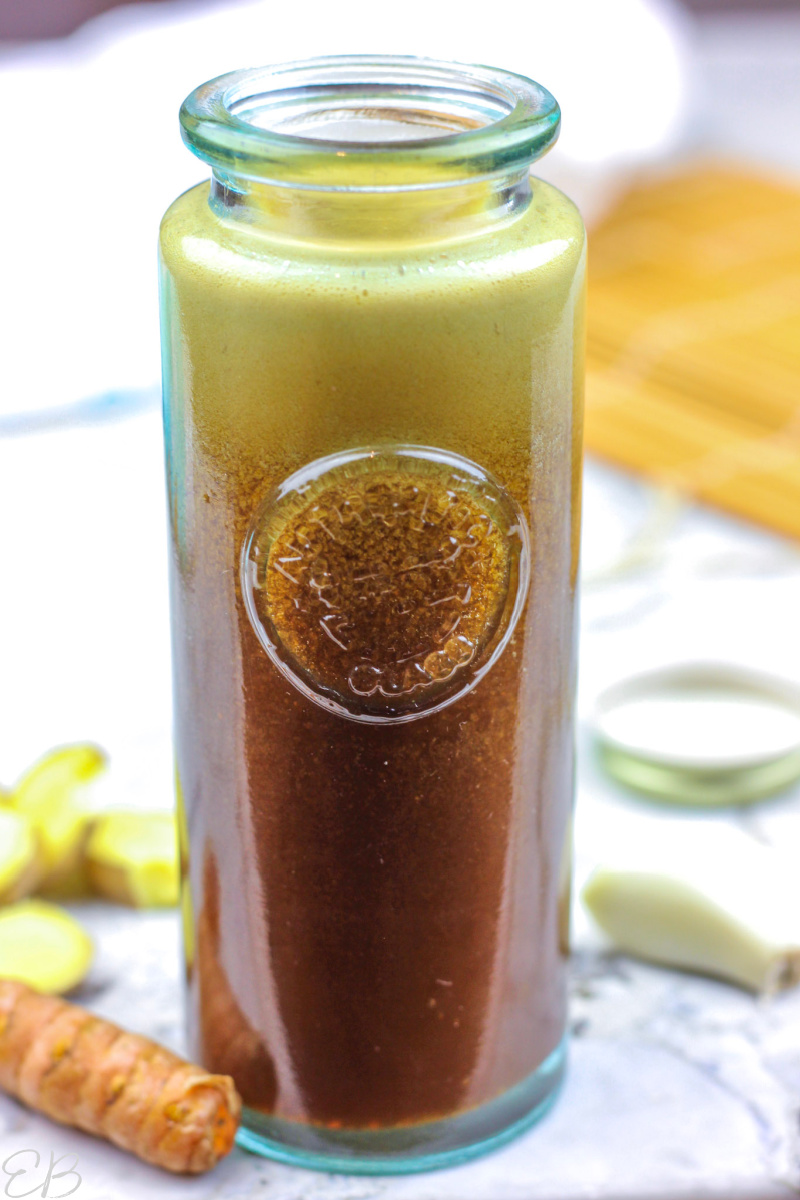 up close image of bottled paleo teriyaki sauce