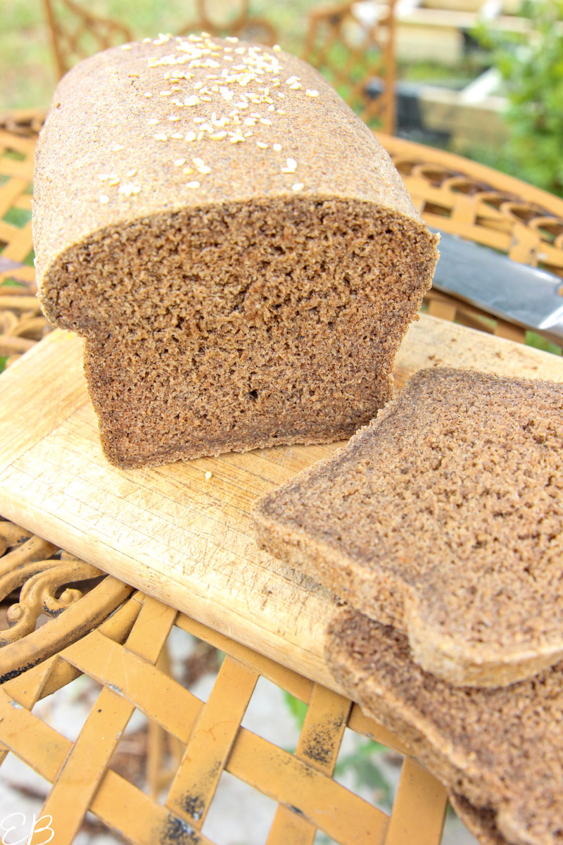 slices cut off loaf of gluten free vegan oat bread