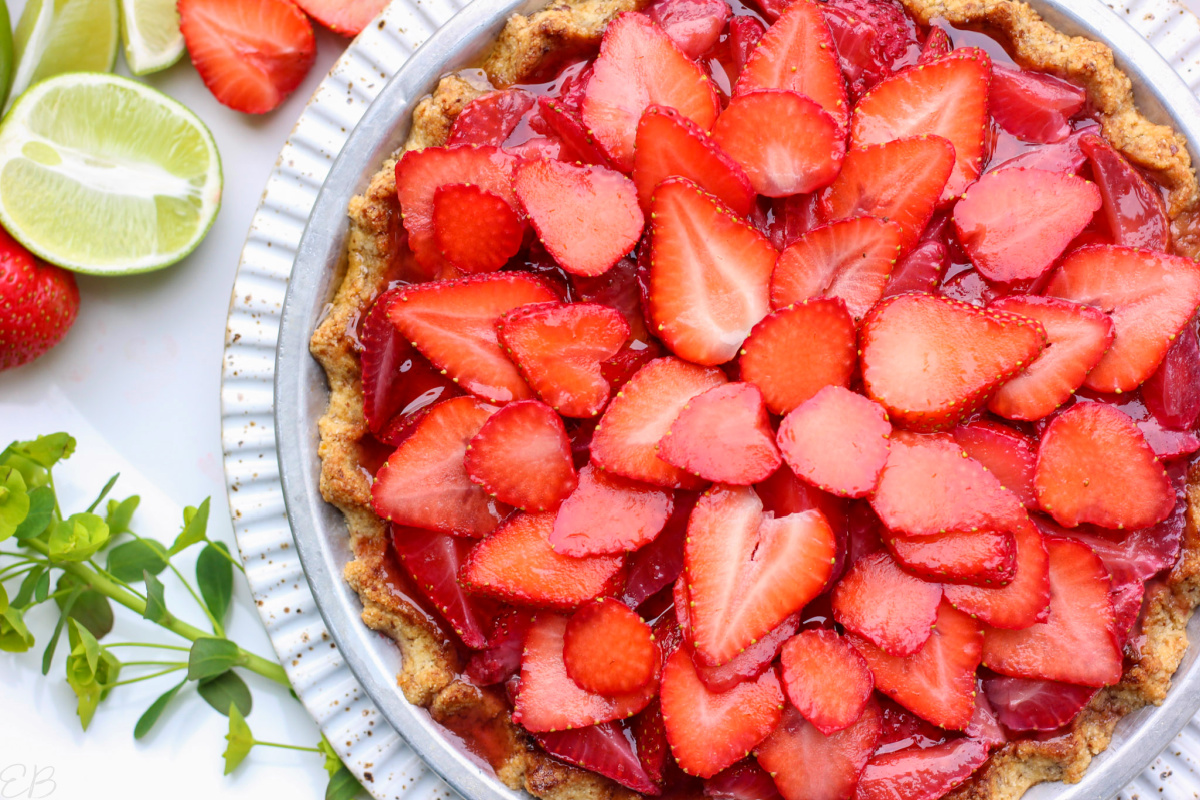 overhead view of strawberry pie