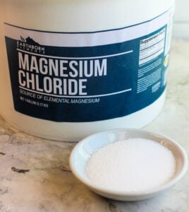 magnesium bath salts in large and small container