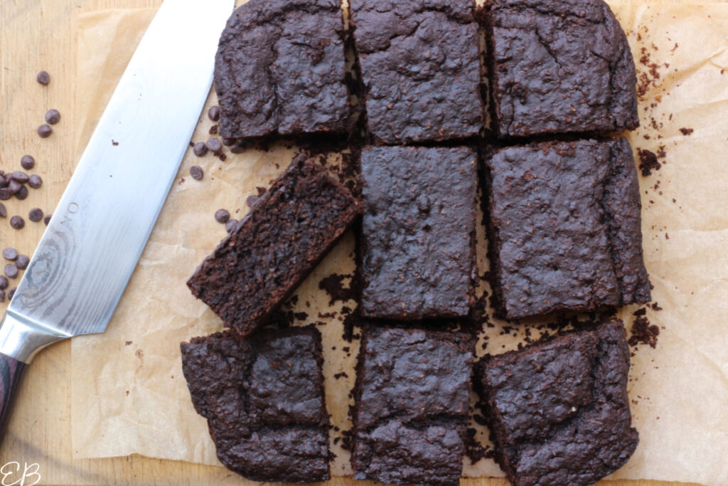 Apple Carob Brownies (Glutenfree, AIP, Paleo, Vegan, high fiber) Eat