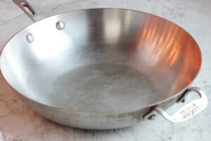 an all-clad stainless steel pan