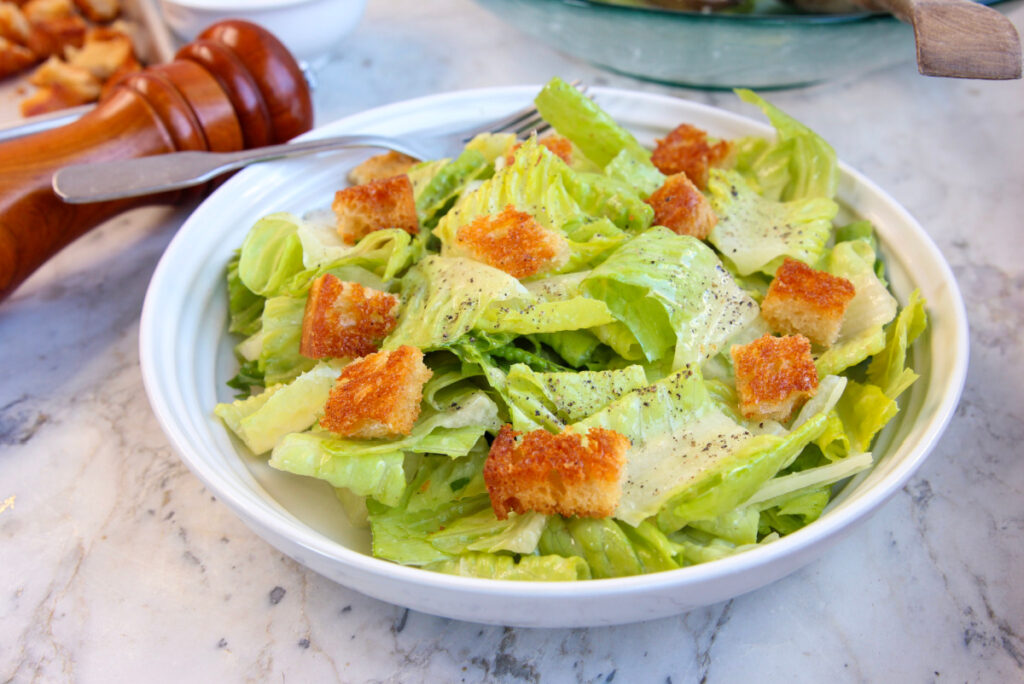 AntiInflammatory/Easy Eggfree CAESAR SALAD (no mayo or dairy) Paleo, AIP, Keto, Whole30