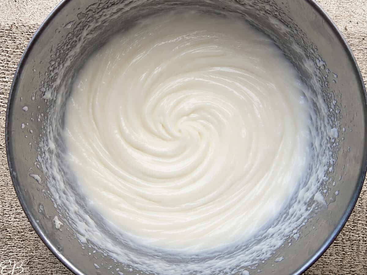 hair detangler process photo, in mixing bowl